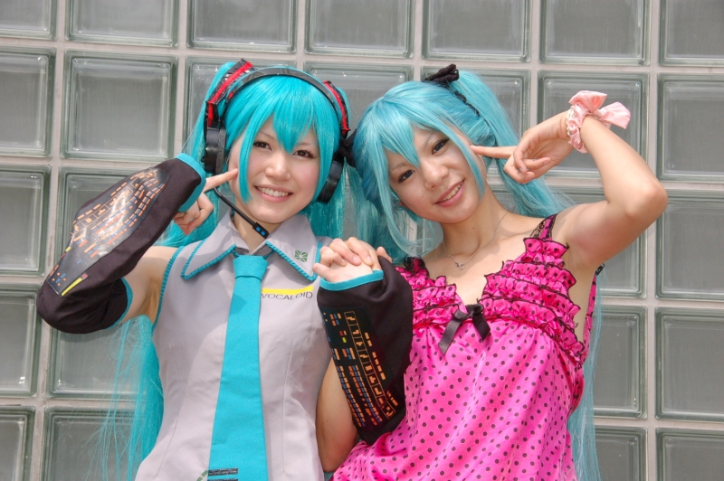 Illustration for article titled From Creepy to Cute, Cosplay at Wonder Festival